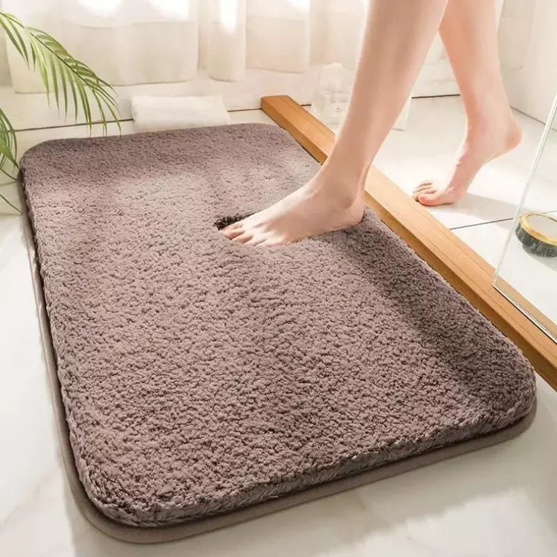 Tapete para Banheiro Felpudo Antiderrapante Absorvente Polihousi 1